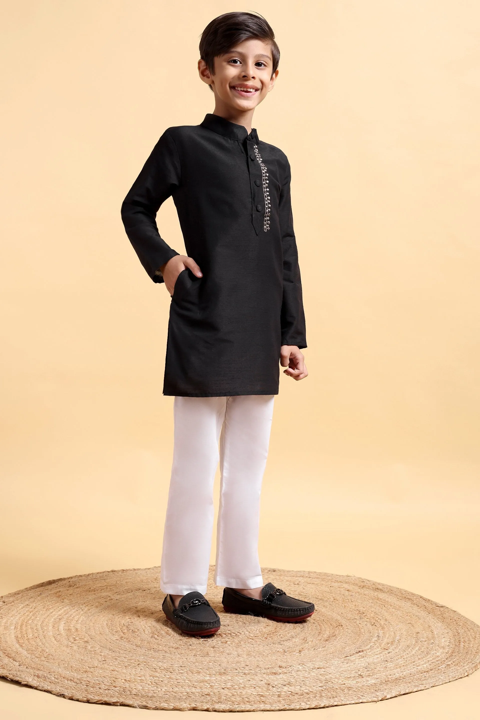 Boys Cotton Silk Embriodery Kurta & Pajama