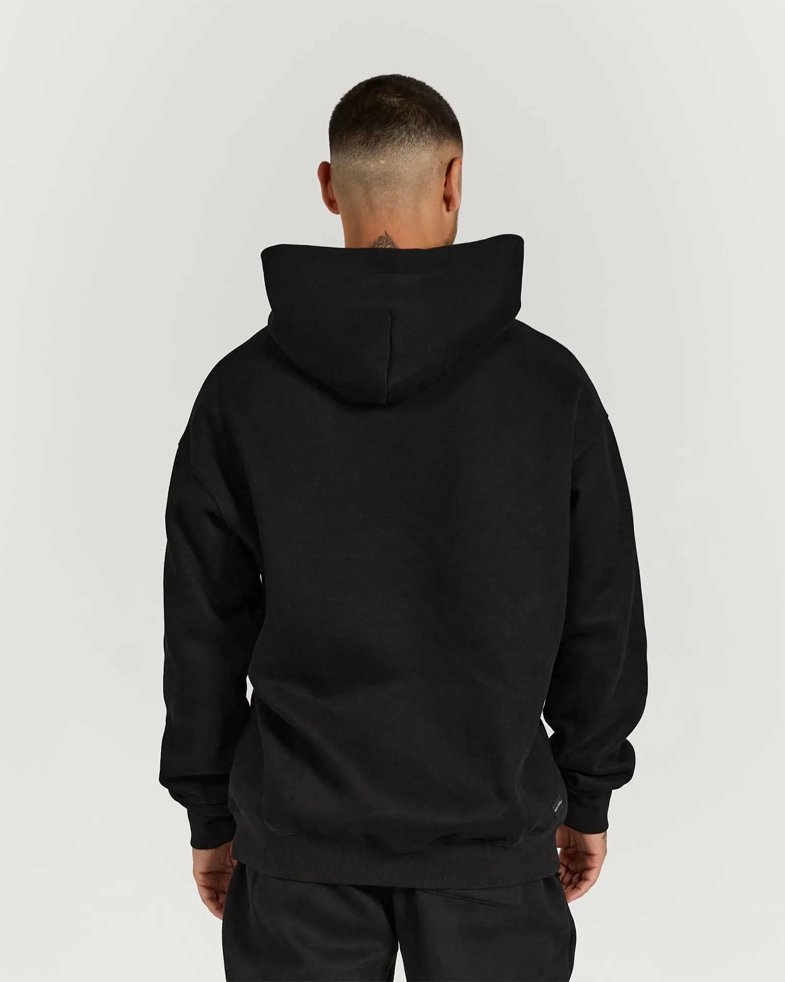 CLASSIC HOODIE - BLACK