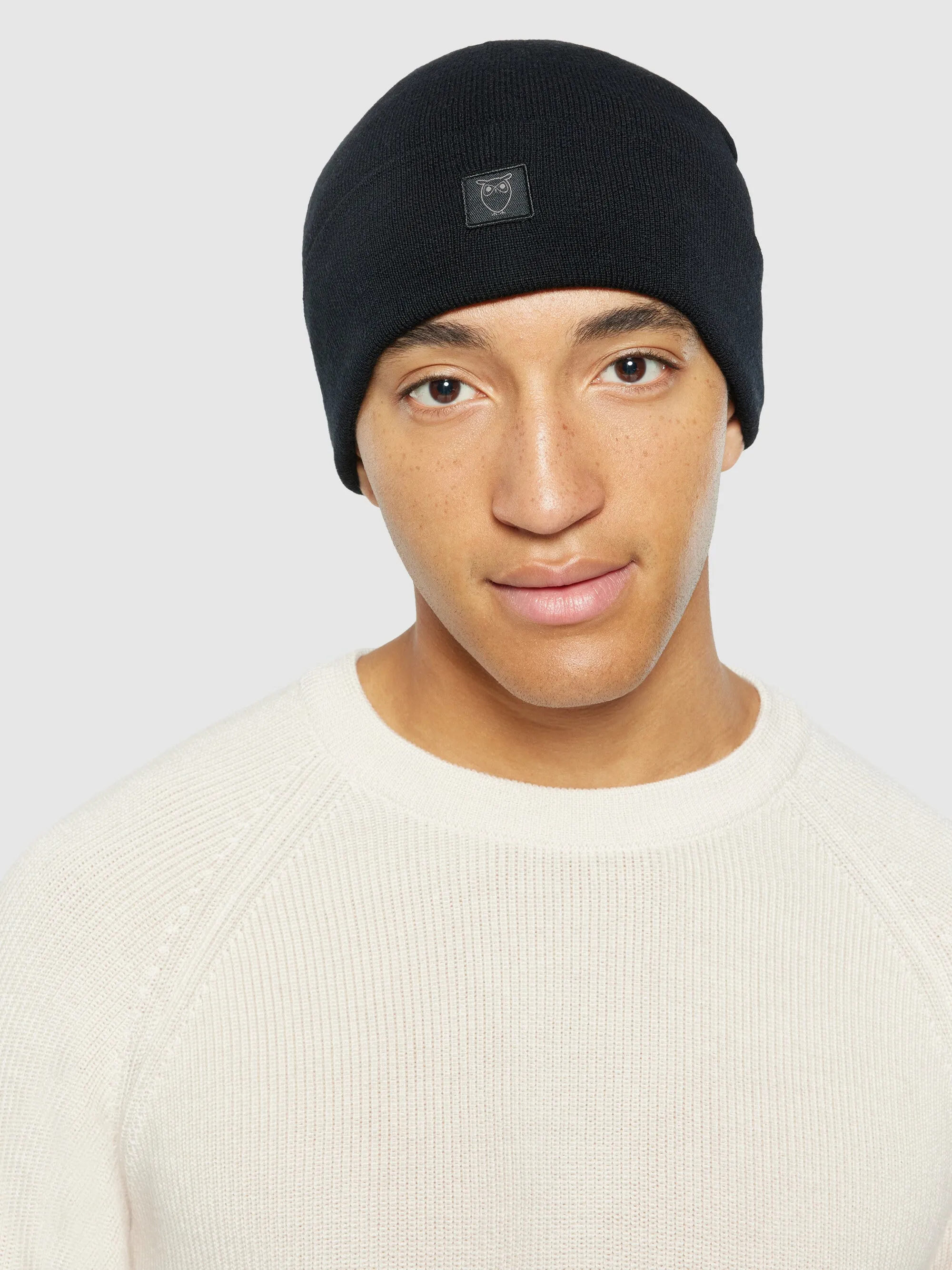 Double layer fine merino wool beanie - RWS - Black Jet