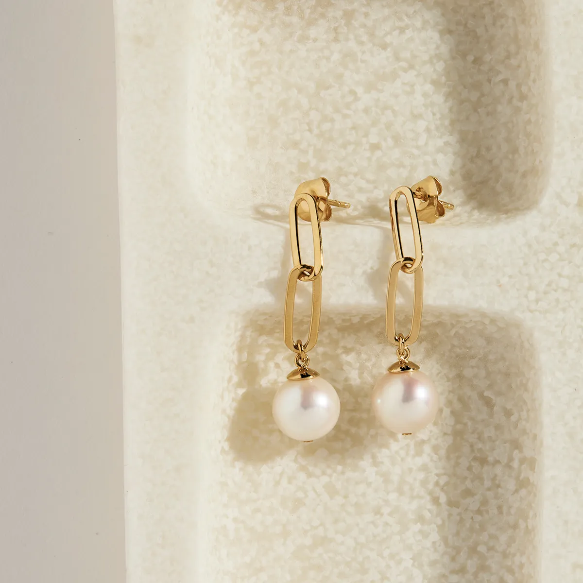 Eden Pearl Drop Earrings