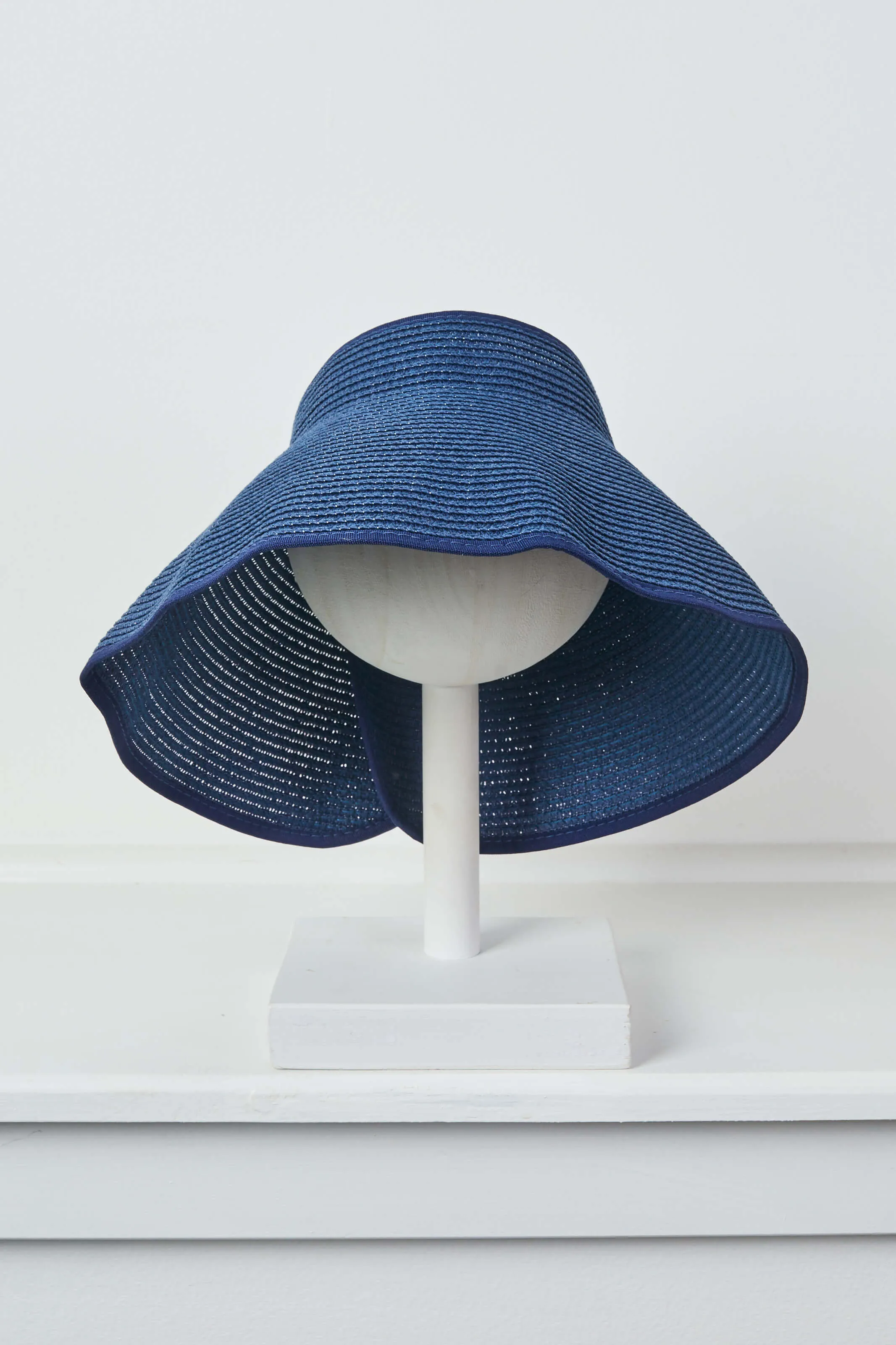 Poppy Straw Bow Visor